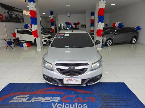CHEVROLET ONIX 1.4 MPFI LT 8V FLEX 4P MANUAL CHEVROLET ONIX 1.4 MPFI LT 8V FLEX 4P MANUAL